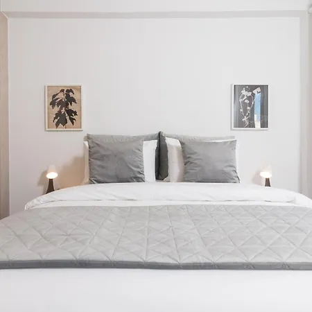 F & B Collection - 3 Bedroom Penthouse 塞萨洛尼基
