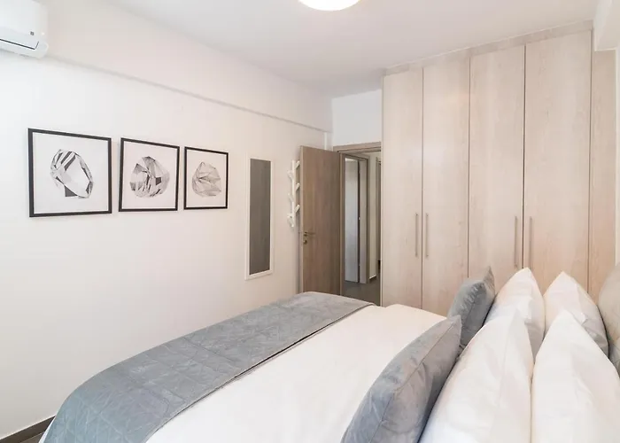 F & B Collection - 3 Bedroom Penthouse Daire Selanik