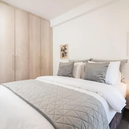 F & B Collection - 3 Bedroom Penthouse Διαμέρισμα *