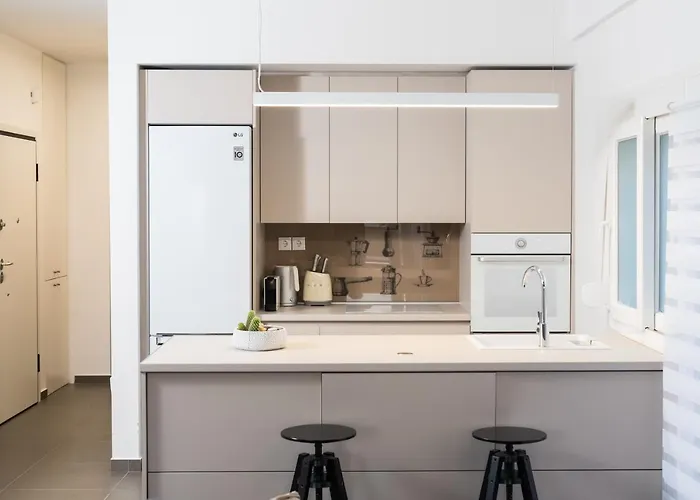 F & B Collection - 3 Bedroom Penthouse * Saloniki