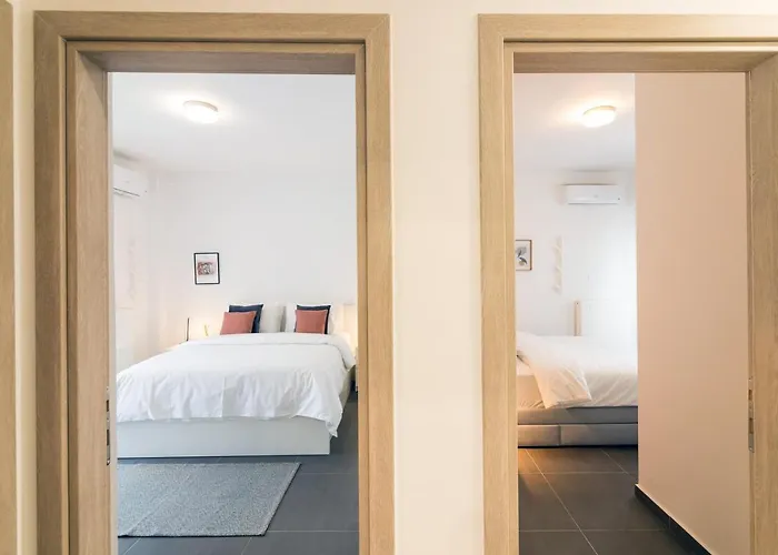 Appartement F & B Collection - 3 Bedroom Penthouse
