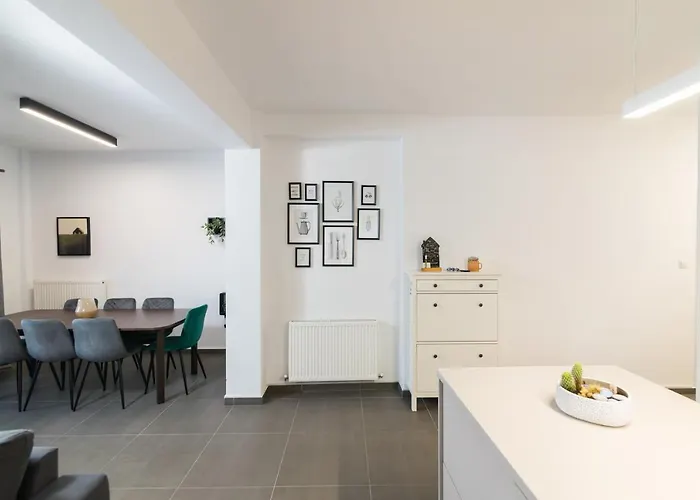 F & B Collection - 3 Bedroom Penthouse * Салоники