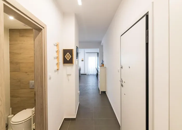 F & B Collection - 3 Bedroom Penthouse * Saloniki