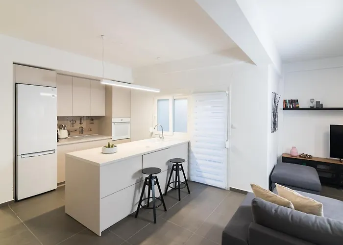 F & B Collection - 3 Bedroom Penthouse