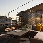 F & B Collection - 3 Bedroom Penthouse 塞萨洛尼基