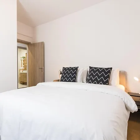 公寓 F & B Collection - 3 Bedroom Penthouse 塞萨洛尼基